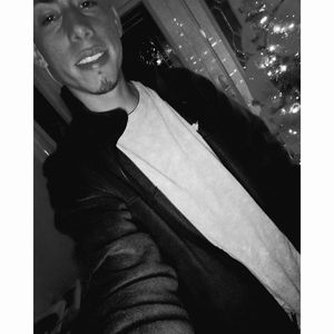 Meet your Posher, Joel